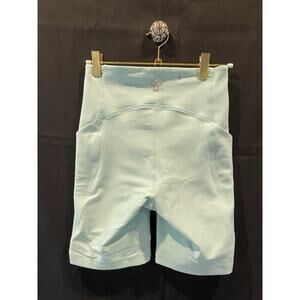 Aritzia TNA Womens Small Sage Green High Rise Biker Shorts